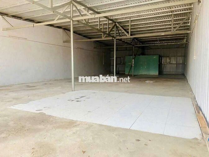 Cho thuê kho (200m) MT quốc lộ 1A, xe công 24/24