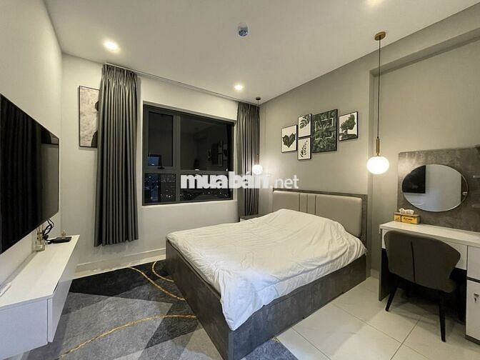 Em Phúc chuyên cho thuê Green river 2pn 2wc đầy đủ nội thất, kế Q5,10.