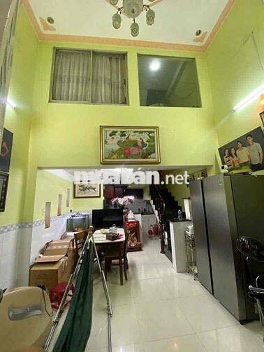 Bán nhà . HXH . 4x9. .4tầng .3pn gia 4ty3 sổ vuôn vuc
