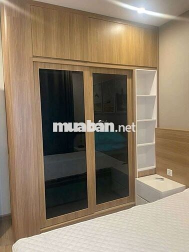 Bán căn 3pn full nội thất cao cấp giá 4x tỷ tại vinhomes gia lâm HN