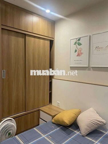 Bán căn 3pn full nội thất cao cấp giá 4x tỷ tại vinhomes gia lâm HN
