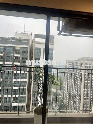 Bán căn 3pn full nội thất cao cấp giá 4x tỷ tại vinhomes gia lâm HN