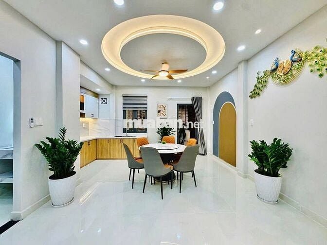 Nhà đẹp Phùng Văn Cung, PN, 36m² – hẻm thông Phan Xích Long, giá 4tỷ3!