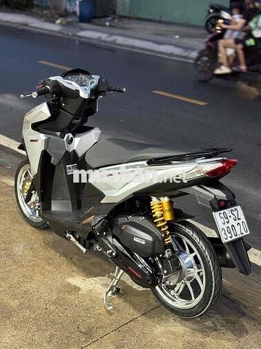 Vario150 2017 9chủ bstp Mới Dọn + Onlins 831 Rael