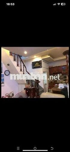 Nhà 1 lầu 2 phòng ngủ.đầy đủ nội thất.gần ngã 4 Gò Mây