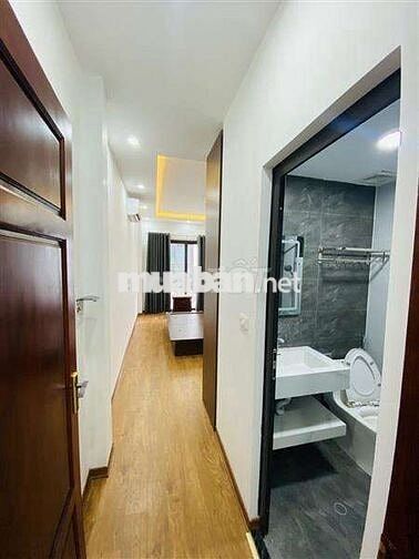 Bán nhà phố Trạm, cách 1 nhà ra Mặt phố, 33m, 7.250 tỷ gần Aeon