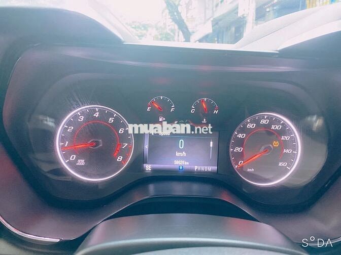 Chevrolet Camaro 2016 màu xanh, 58000 km