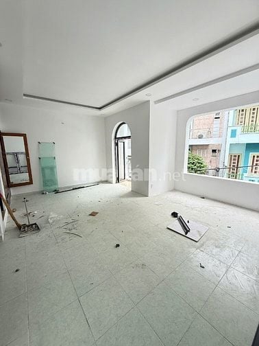 Bán biệt thự 4 tầng 187/37 Bạch Đằng, Phường 2, Tân Bình, 6,2x15m
