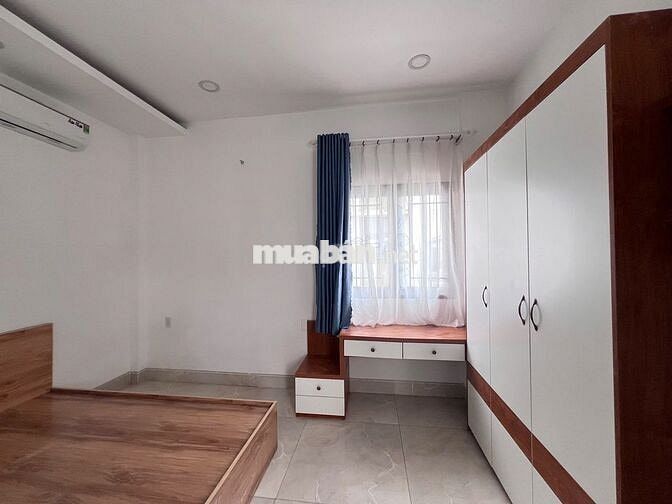 Cho thuê căn góc 2 tầng, 2PN, full nội thất tại Oasis, Mỹ Phước
