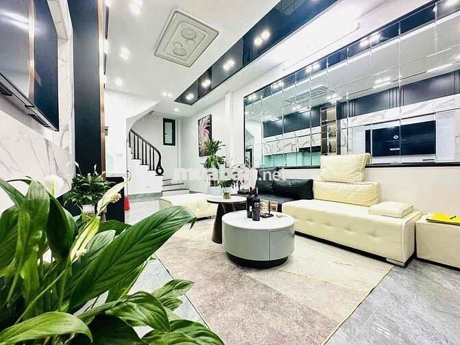 BÁN NHÀ CẦU GIẤY, GẦN HỒ TÂY, NHÀ XÂY TÂM HUYẾT, FULL NỘI THẤT Ở NGAY