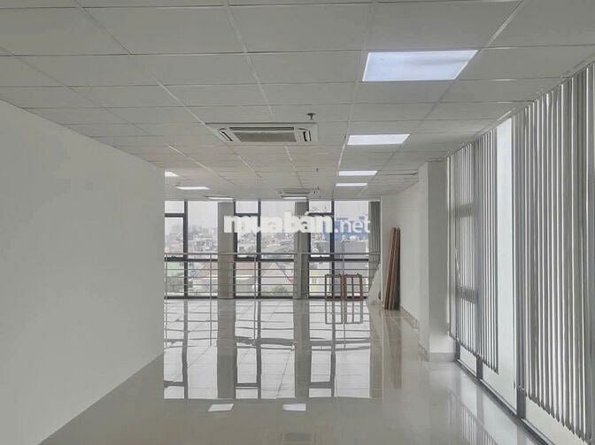 Cho thuê văn phòng đường Ung Văn Khiêm, dt 90m².