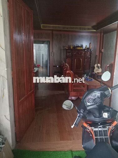 tôi cần tiền giải quyết công việc gấp nhượng lại căn nhà cấp 4 mới đẹp