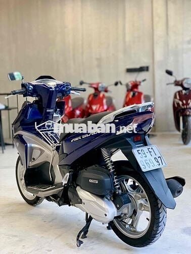 Honda Air Blade 125 2017 chính chủ BSTP máy zin êm