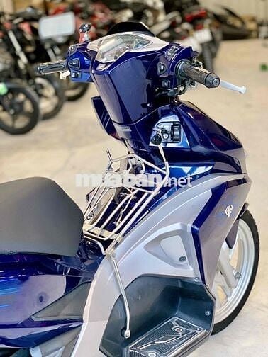 Honda Air Blade 125 2017 chính chủ BSTP máy zin êm