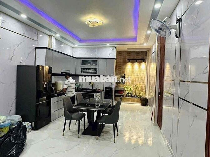 CHO THUÊ NHÀ LÊ TRỌNG TÂN KHÚC KÊNH 19/5 : 4 x 16 M Đúc 1 LẦU
