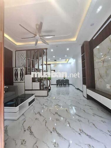 Nhà Hoàng Mai, 45m², 4 Tầng, 5 ngủ, Nội Thất, ngõ thông, SĐCC, 7,3 Tỷ