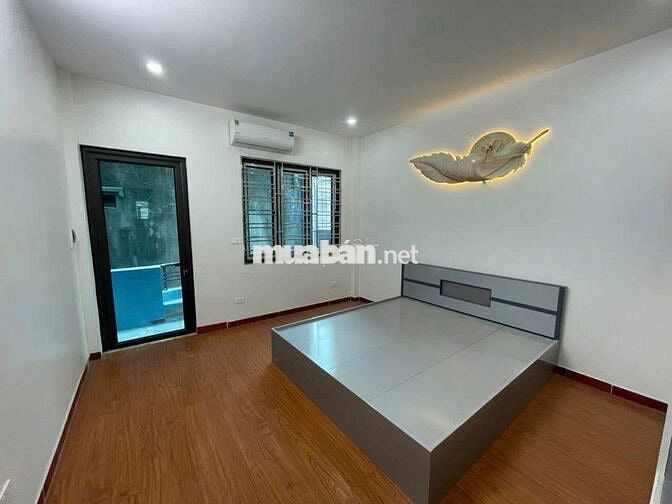 Nhà Hoàng Mai, 45m², 4 Tầng, 5 ngủ, Nội Thất, ngõ thông, SĐCC, 7,3 Tỷ