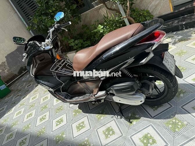 Xe honda PCX 2011 màu đen máy thái mới 95%