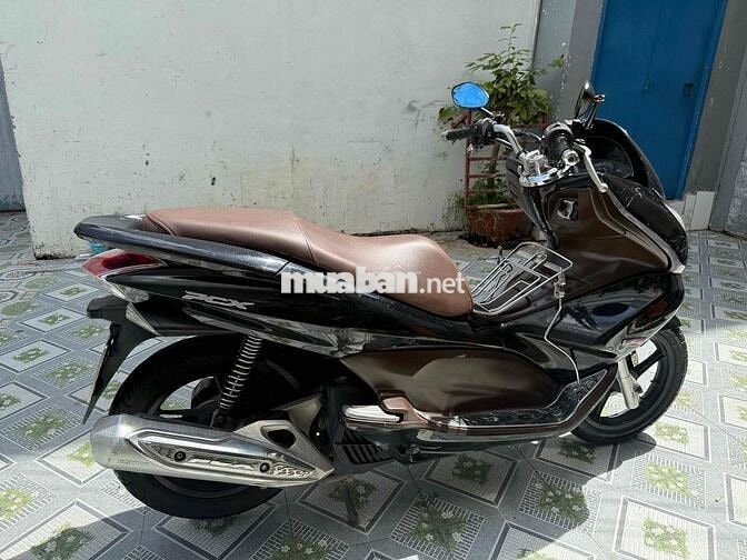 Xe honda PCX 2011 màu đen máy thái mới 95%