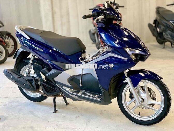 Honda Air Blade 125 2017 chính chủ BSTP máy zin êm