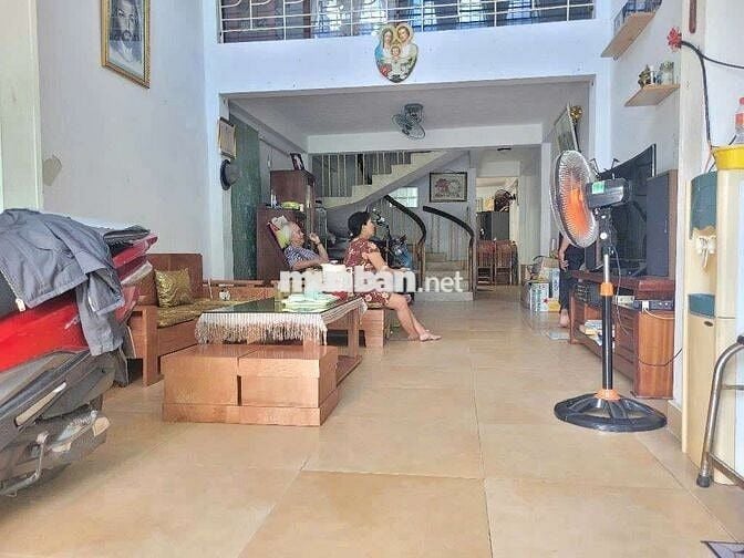 NHÀ MẶT TIỀN ĐẸP 4 TẦNG ( 4m x 16m )  CƯ XÁ PHÚ THỌ HÒA Q11