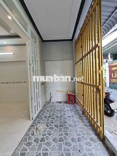 NHÀ VỊ TRÍ SIÊU ĐẸP ĐỐI DIỆN MẦM LON LÊ BÌNH