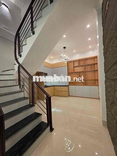 TAM HIỆP LÔ GÓC 4 TẦNG Ô TÔ ĐỖ CỬA KINH DOANH ỔN ĐỊNH