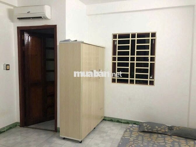 CHO THUÊ PHÒNG CÓ BANCOL RIÊNG GIÁ RẺ NGAY NGÃ TU BẢY HIỀN