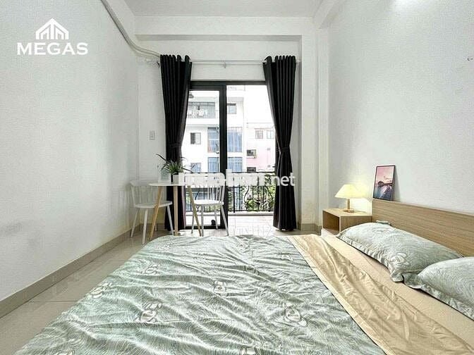 CĂN HỘ FULL NỘI THẤT BAN CÔNG THOÁNG NGAY NGUYỄN XÍ GẦN ĐINH BỘ LĨNH