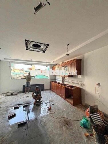 SIÊU PHẨM  HỒ TÙNG MẬU - GARA OTO - CÓ THANG MÁY - VỊ TRÍ THUẬN TIỆN