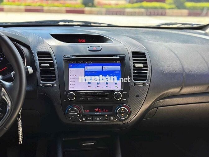 Kia Cerato 2018 1.6 MT - 92000 km