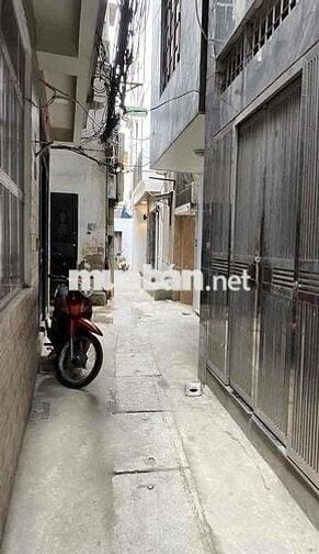 Nhanh! Hà Kế Tấn, 50m ra ô tô, ngõ ba gác, nhà dân xây. 45mx4T. 8,4 ty