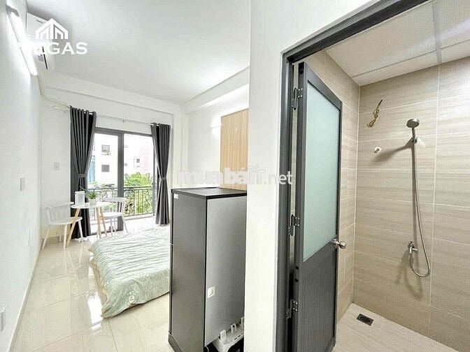 CĂN HỘ FULL NỘI THẤT BAN CÔNG THOÁNG NGAY NGUYỄN XÍ GẦN ĐINH BỘ LĨNH