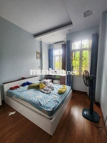 Chính chủ  đang bán gấp nhà 4t,54m tại Lê Lợi,HĐ,ngõ thoáng nhỉnh 9t