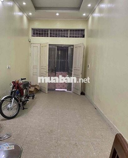 Nhanh! Hà Kế Tấn, 50m ra ô tô, ngõ ba gác, nhà dân xây. 45mx4T. 8,4 ty