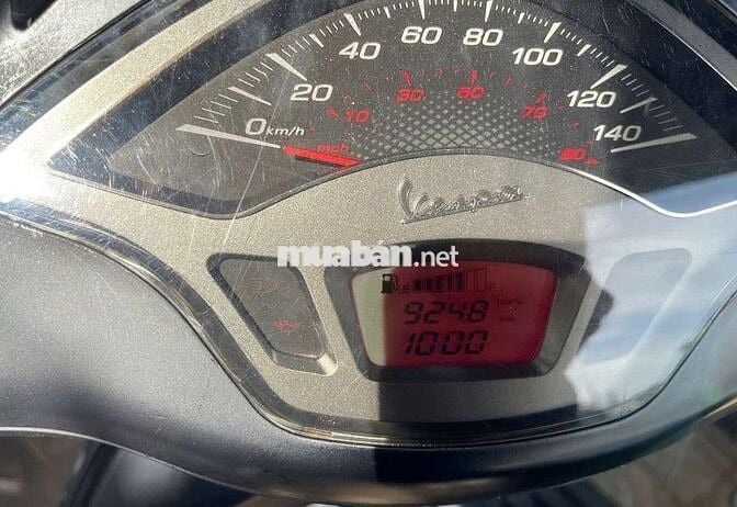 Xe Vespa Piago