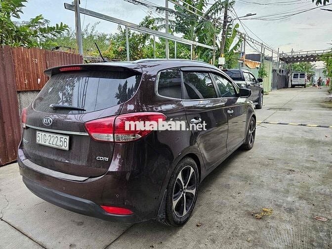 Kia Rondo 2016 1.7 DAT - 141000 km