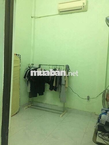 Cho thuê nhà nguyên căn 4x17. Cấp 4 gác lửng