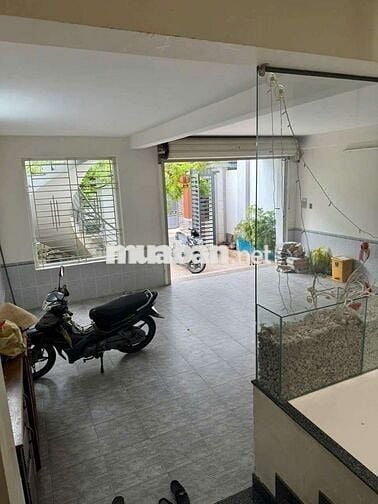 Cho thuê nhà 5PN full nội thất hẻm oto đường Phan Chu Trinh gần biển