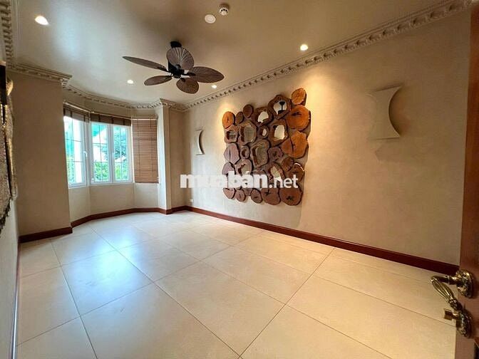 Biệt Thự Cho Thuê Him-Lam Phổ Quang_ 8,5x20m_ Trệt 3 Lầu Gara Ô Tô.