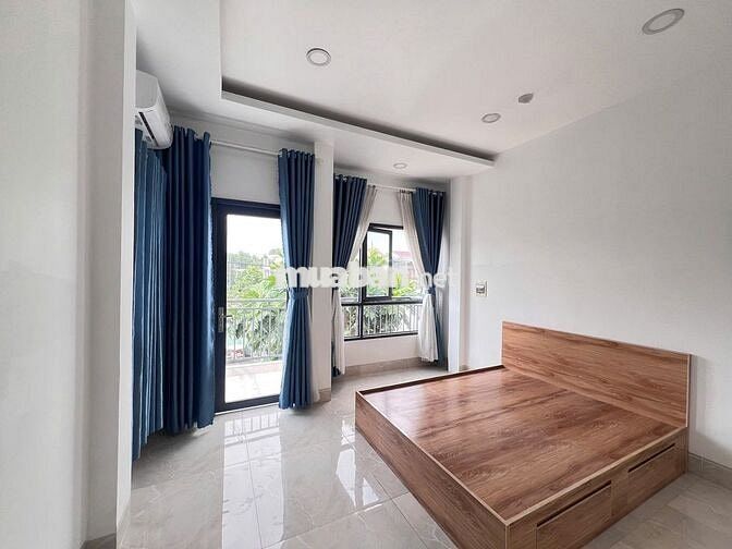 Cho thuê căn góc 2 tầng, 2PN, full nội thất tại Oasis, Mỹ Phước