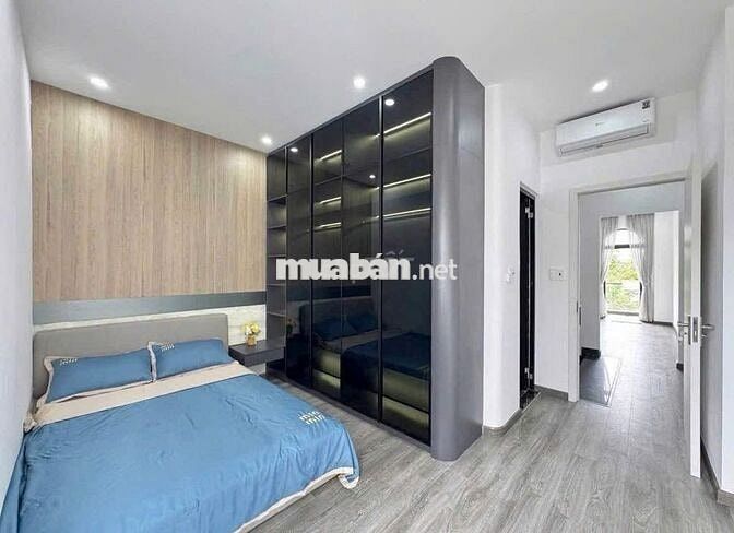 Cho thuê nhà MT 12A Tăng Bạt Hổ Phường 11, Q. Bình Thạnh.