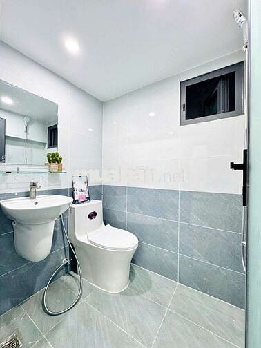 STUDIO CỬA SỔ TRỜI FULL NỘI THẤT Ở GẦN ÂU CƠ ĐẦM SEN QUẬN TÂN PHÚ