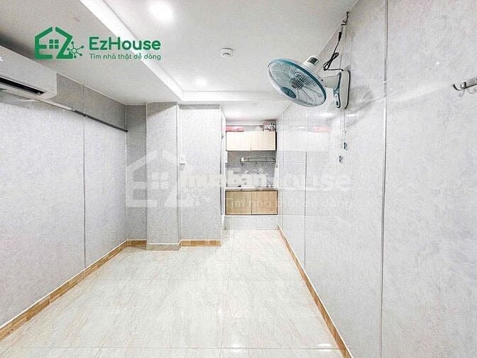 Studio Full Nội Thất Có Tủ Lạnh - Sạch Sẽ - Bảo Vệ 24/24 - Thang Máy