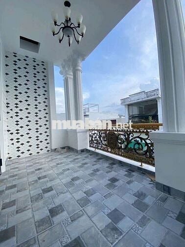 NHÀ 2 LẦU XÂY MỚI - KDC THỚI NHỰT