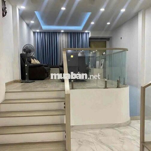 Cho thuê nhà nc 1 trệt lửng 2 lầu hẻm xe hơi Bùi Đình Tuý