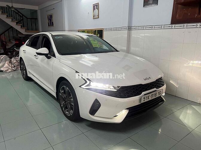 Kia K5 đăng kí 12/2023 bản 2.0 Luxury - 24888 km