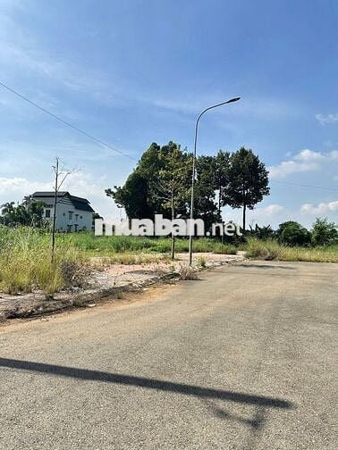 CHỦ NGỘP BÁN GẤP LÔ ĐẤT ĐƯỜNG 13 HÒA LONG - CÓ THỔ CƯ 126M2/1TY550