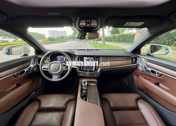 Volvo S90 LWB Ultimate B6 sx 2022 màu trắng đẹp