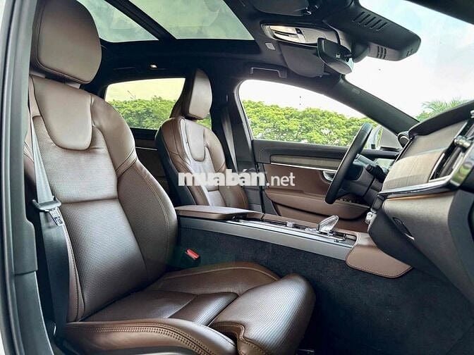 Volvo S90 LWB Ultimate B6 sx 2022 màu trắng đẹp
